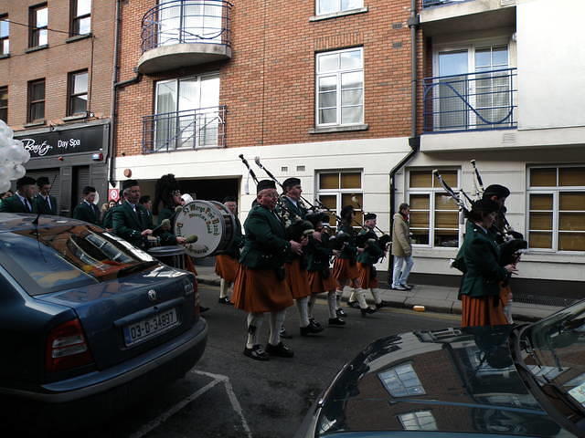 P1311543