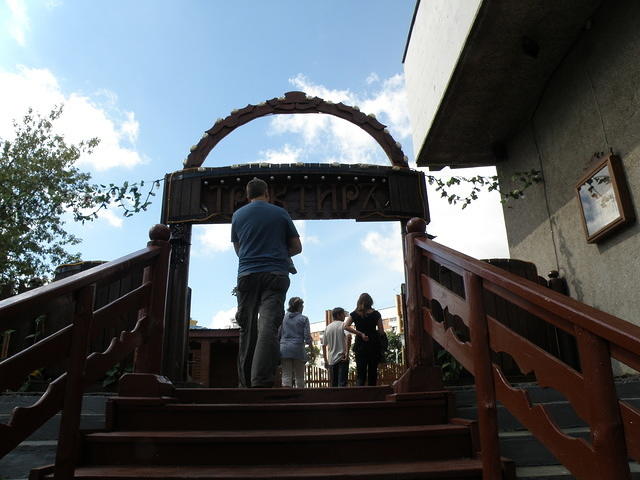 P8100238