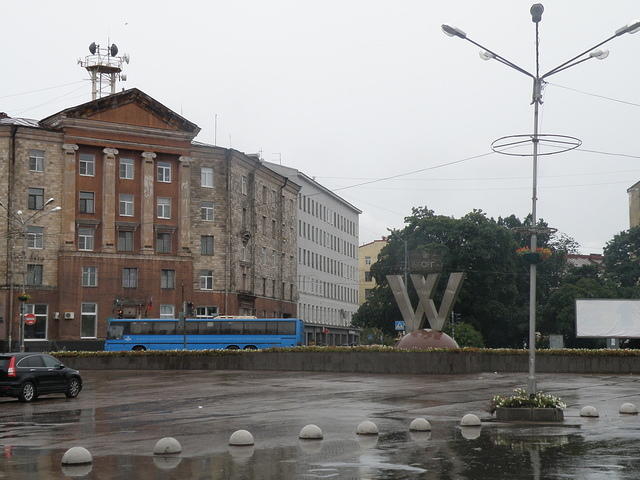 P8300349