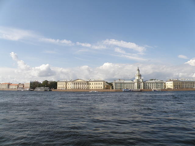 P8310097