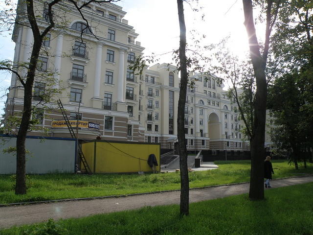 P8310155