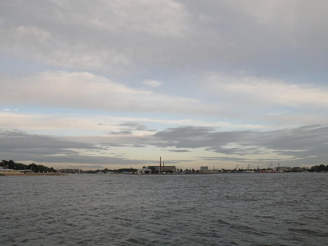 P8310195