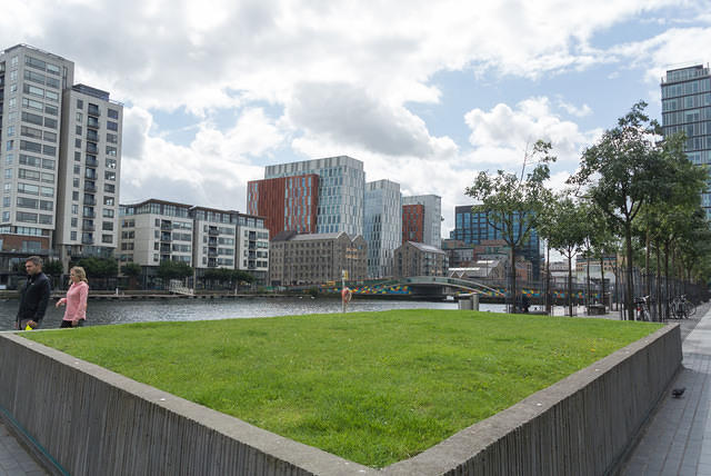 DSC 1957