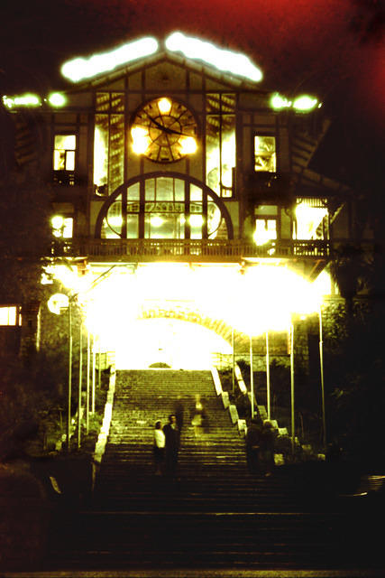 2012-05-01 16
