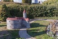 DSC 2069